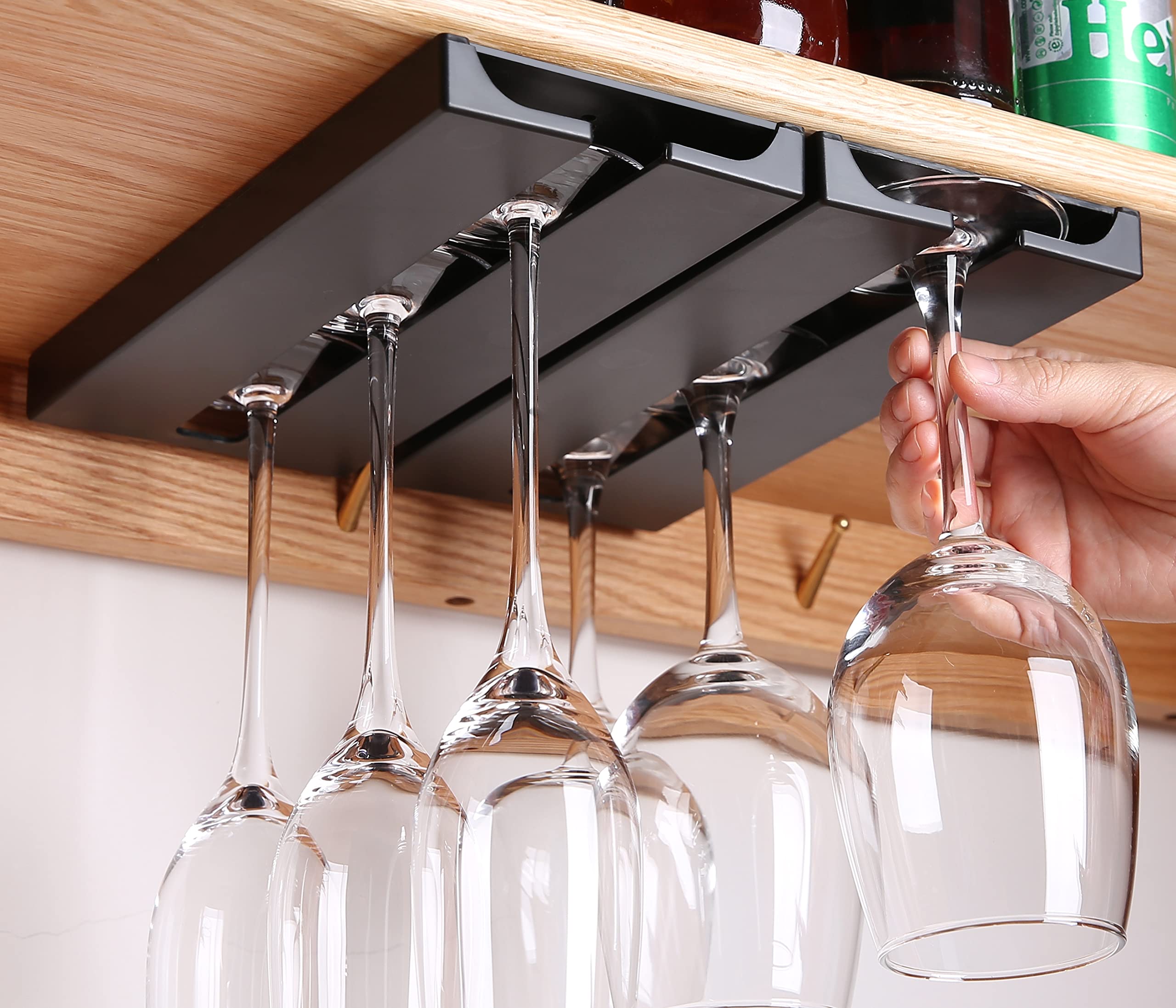 Best Under-Cabinet Glass Racks111