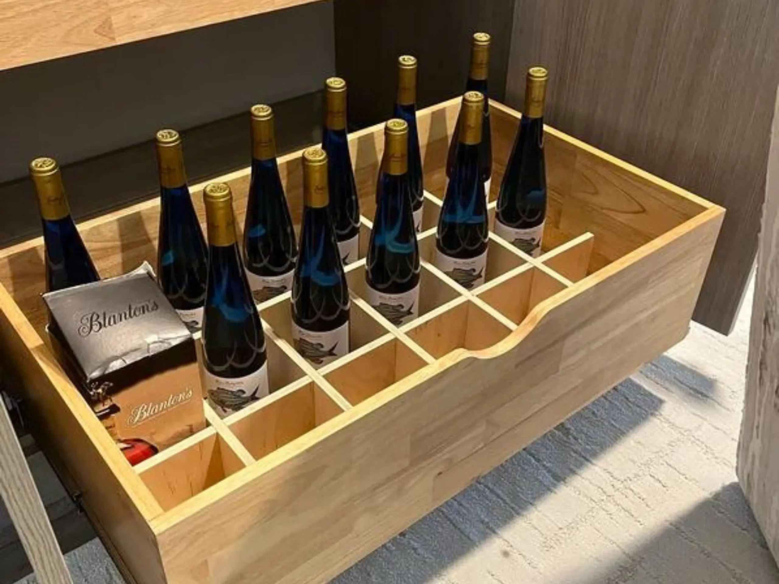 Best Liquor Organizers for Shelves