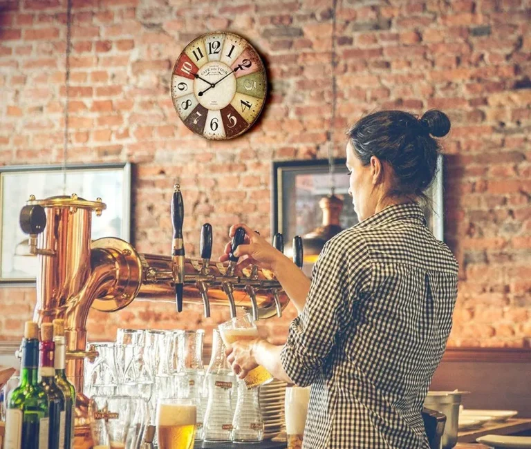 Best Vintage Bar Clocks